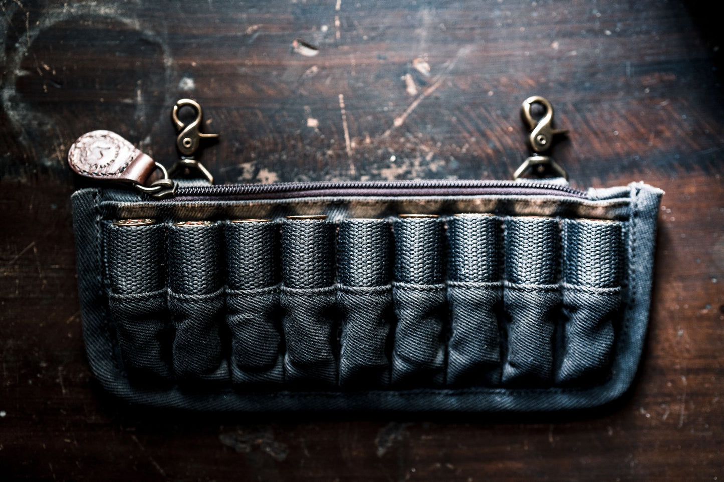 HEIRLOOM SHELL POUCH