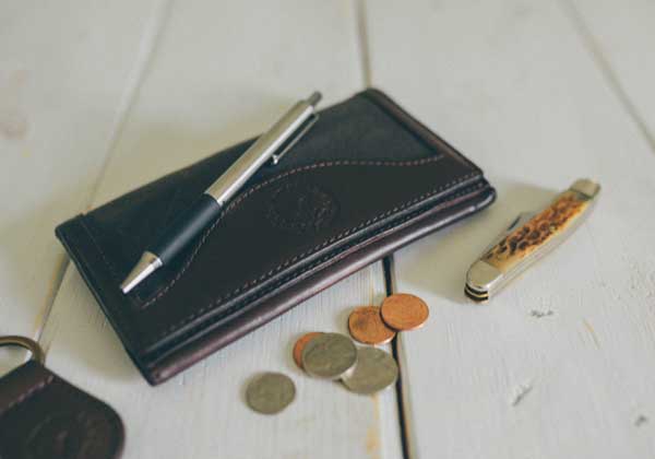 ESSENTIALS COAT WALLET