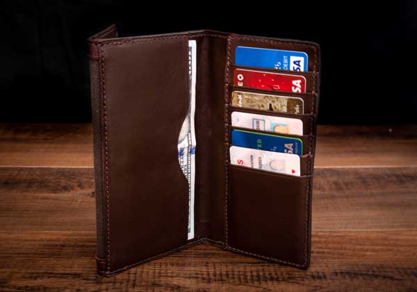 ESSENTIALS COAT WALLET