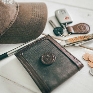 ESSENTIALS BI-FOLD WALLET