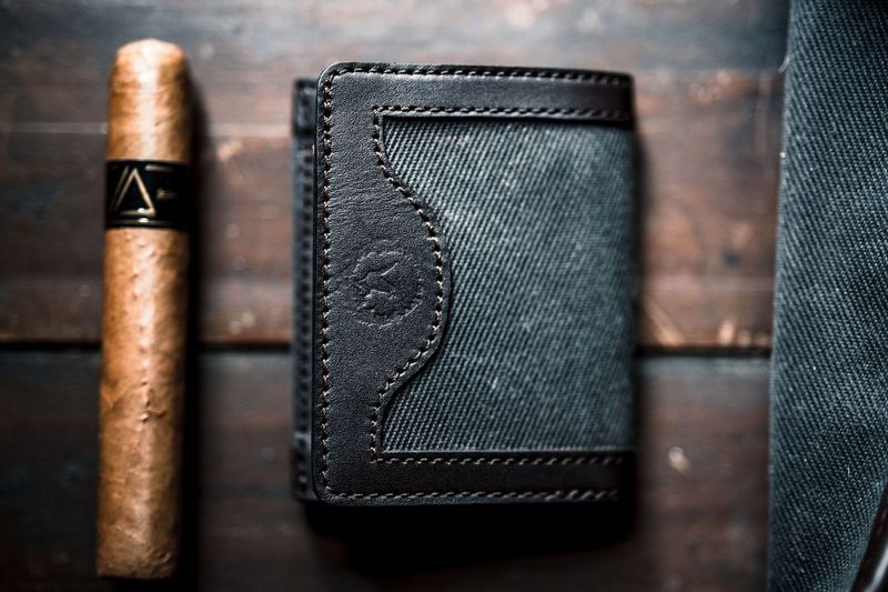 ESSENTIALS TRI-FOLD WALLET